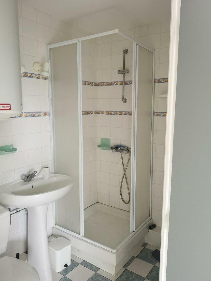 2 Pieces Front De Mer Ensoleille Et Calme Acces Direct Plage Cabourg Εξωτερικό φωτογραφία
